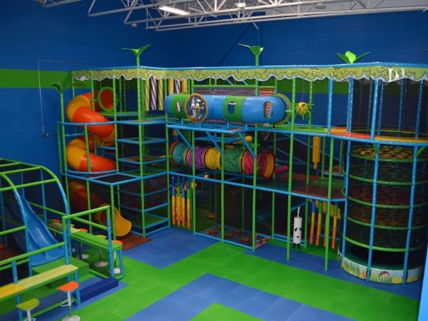 Indoor play equipment